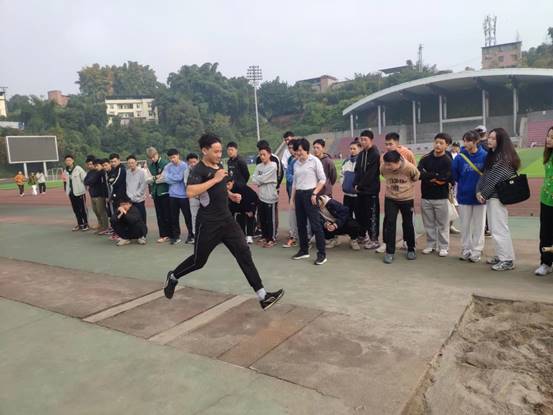 说明: C:\Users\ADMINI~1\AppData\Local\Temp\WeChat Files\d5979f133af63378386e44511e82255.jpg